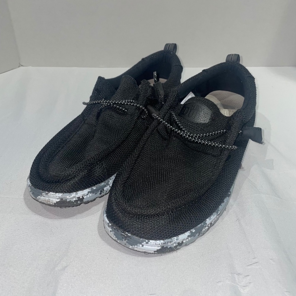 Hey Dude Wally Camo Outsole Black Mesh Slip On Loafers Mens 12 40298-001